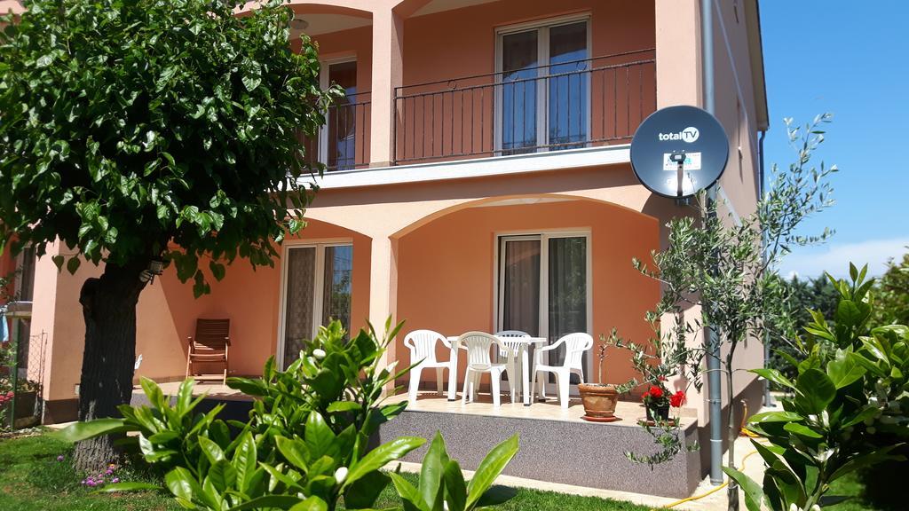 Apartment Ivan Poreč Exteriör bild